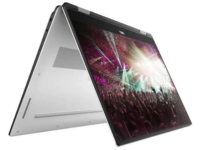 XPS 15-9575  I5 (8305G) - 8GB - 256GB - 4GB RADEON RX VEGA MGL - 15" TOUCH -X360  GRADE  +++A